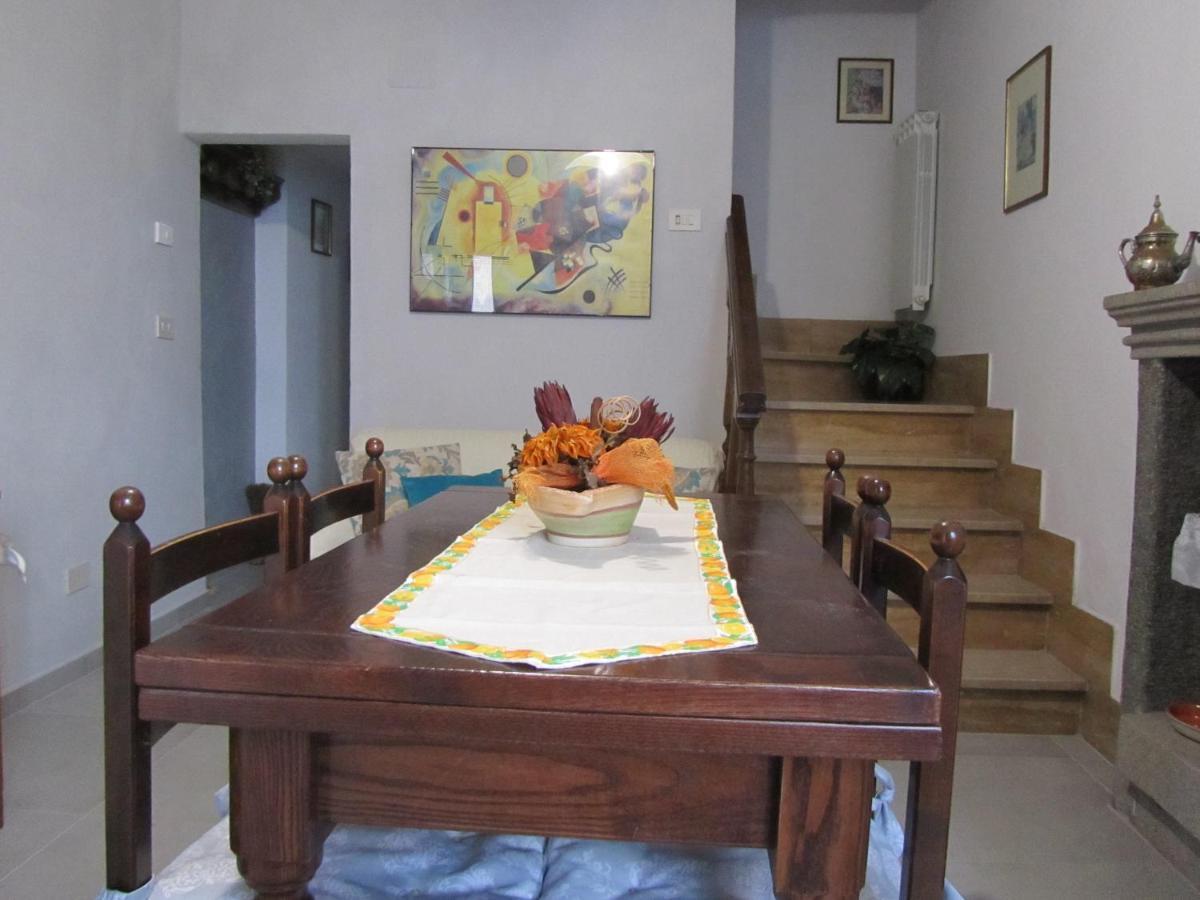 דירות Vivo dʼOrcia Casa Giuly מראה חיצוני תמונה