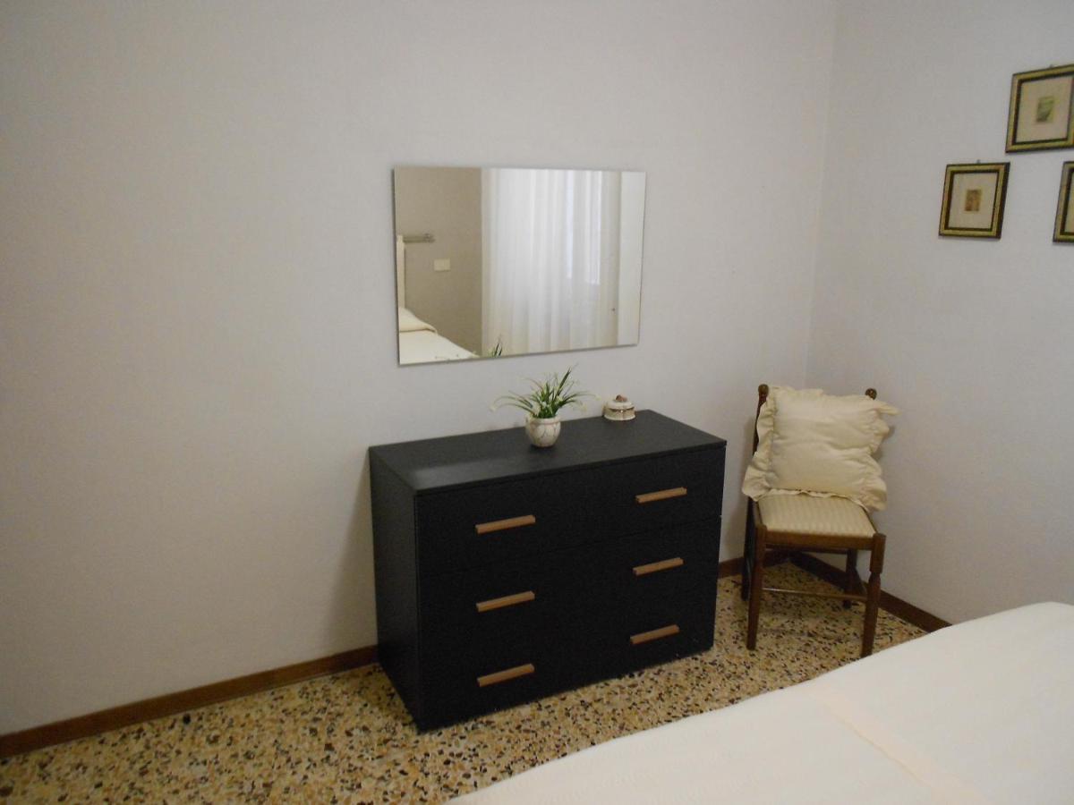 דירות Vivo dʼOrcia Casa Giuly מראה חיצוני תמונה